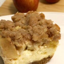 apple pie bar with apple in background