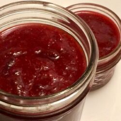 plum freezer jam in 8 oz mason jar and 4 oz